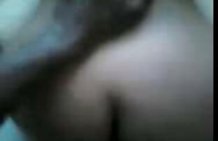 Riley Steele pompino amico video sesso anale per la prima volta con il suo silicone